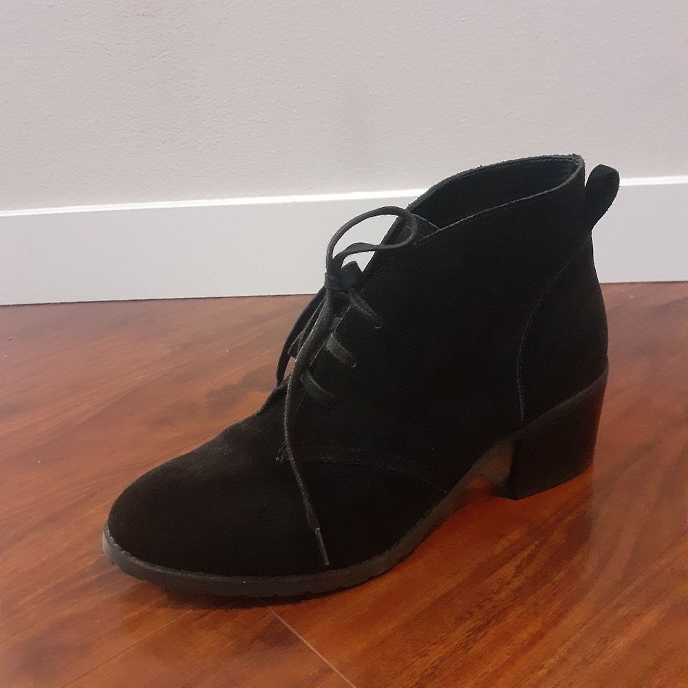 Susina Black Suede Leather Women's Ankle Lace Up Desert Boots 2" Block Heel 10M